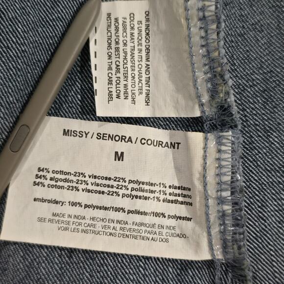 Bandolino Women's Embroidered Denim Jacket Sarah Size Medium Floral Boho Western - Picture 6 of 7